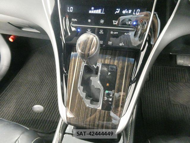 Toyota HARRIER 2014-02 8780448-26
