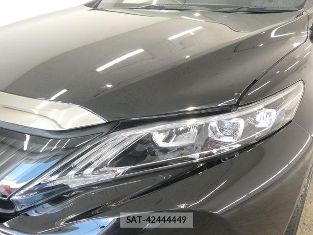 Toyota HARRIER 2014-02 8780448-7