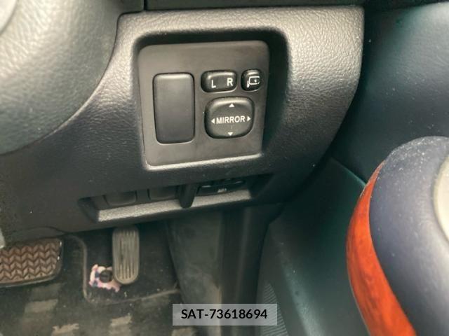 Toyota HARRIER 2011-02 8780447-19