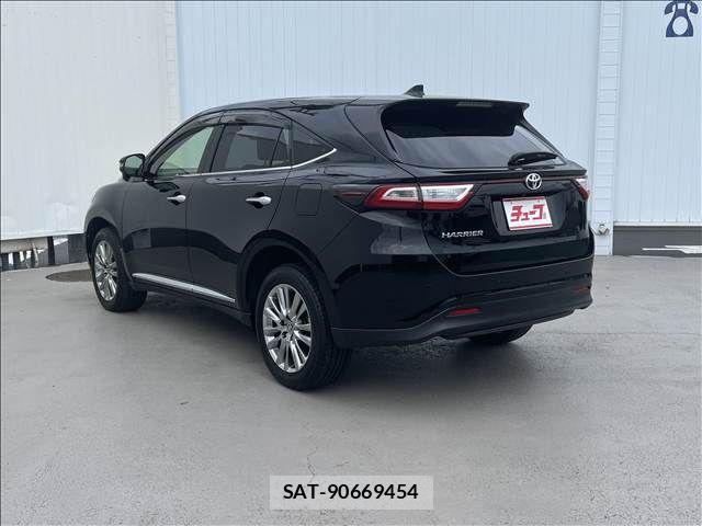 Toyota HARRIER 2019-09 8780443-8
