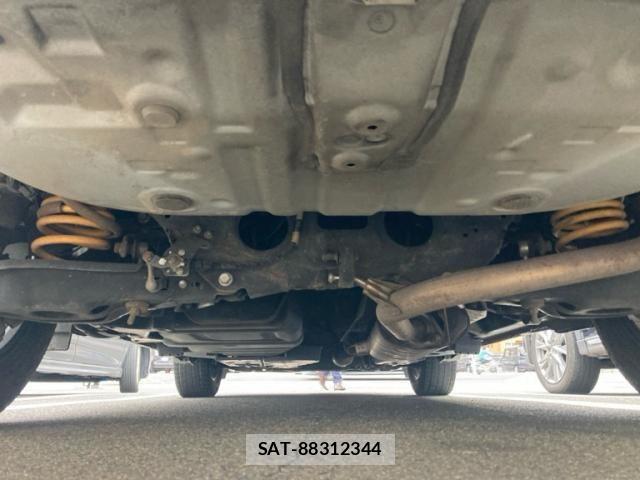 Toyota HARRIER 2014-07 8780446-10