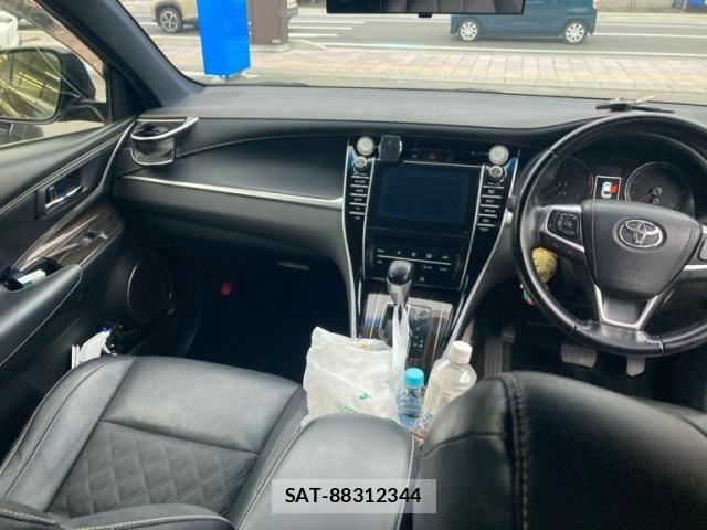Toyota HARRIER 2014-07 8780446-13