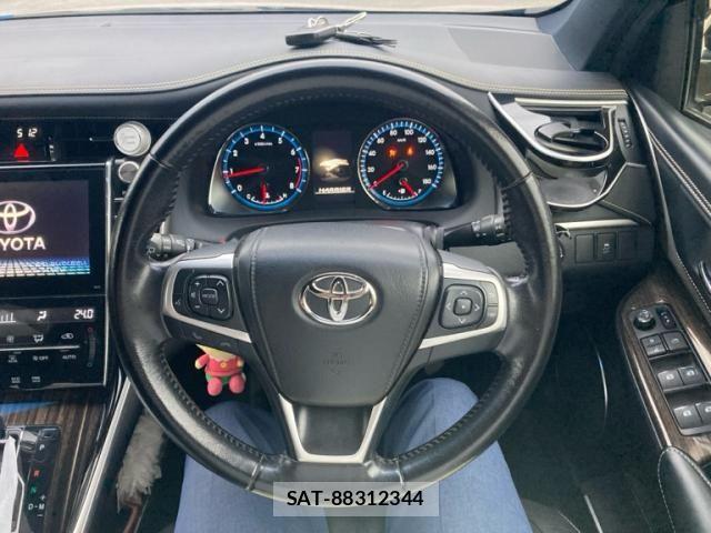 Toyota HARRIER 2014-07 8780446-14