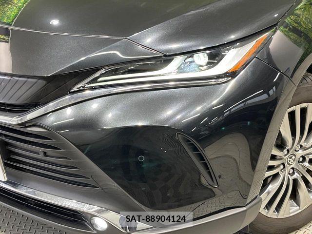 Toyota HARRIER 2024-04 8780420-13