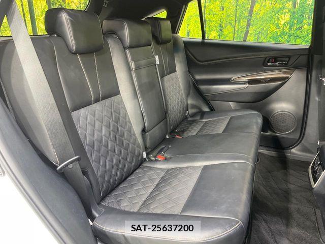 Toyota HARRIER 2017-06 8780445-8
