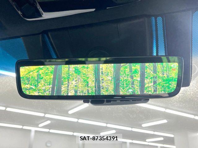 Toyota HARRIER 2024-04 8796068-6