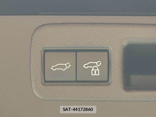 Toyota HARRIER 2023-05 8796074-7