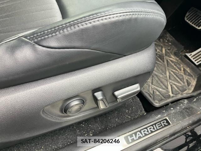 Toyota HARRIER 2022-09 8796080-8