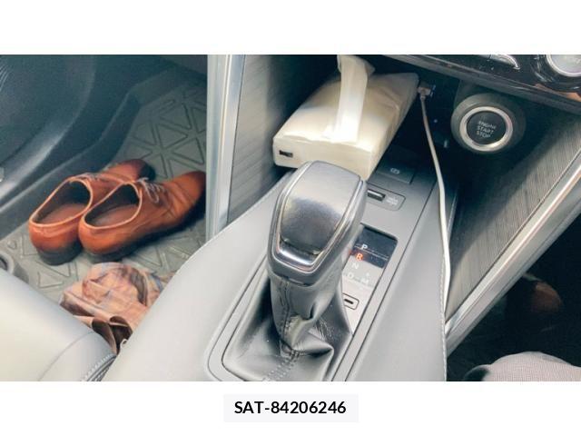 Toyota HARRIER 2022-09 8796080-19