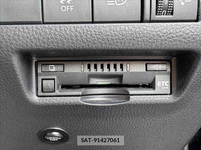 Toyota HARRIER 2022-09 8796087-4