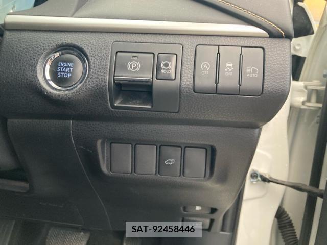 Toyota HARRIER 2019-09 8796089-17
