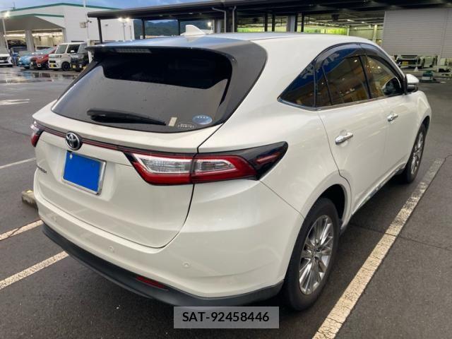 Toyota HARRIER 2019-09 8796089-1