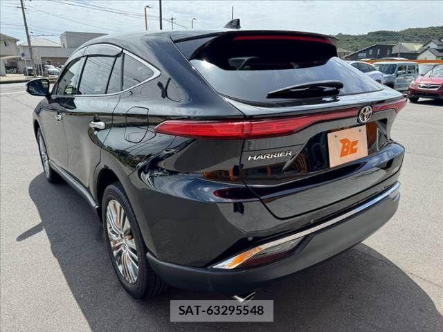 Toyota HARRIER 2020-06 8796082-12