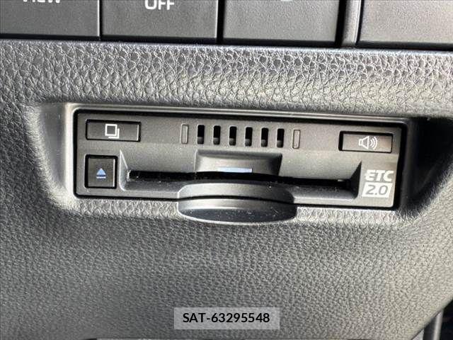 Toyota HARRIER 2020-06 8796082-5