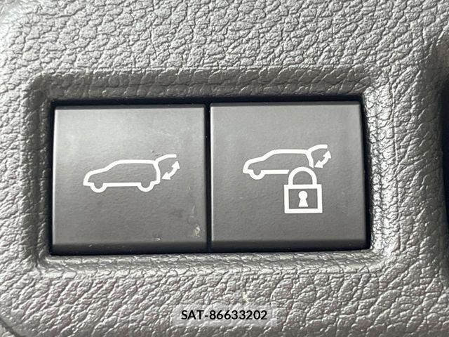Toyota HARRIER 2024-01 8796078-6