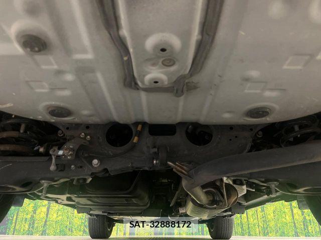 Toyota HARRIER 2019-05 8796086-18