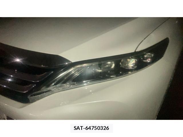 Toyota HARRIER 2015-08 8796098-22