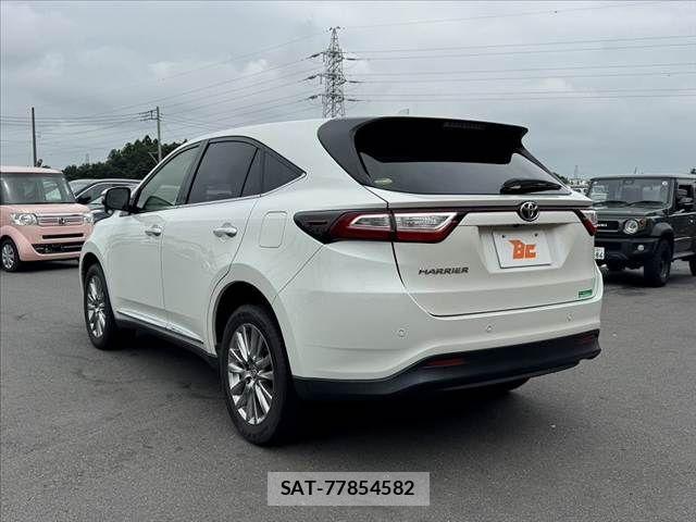 Toyota HARRIER 2019-12 8796088-12