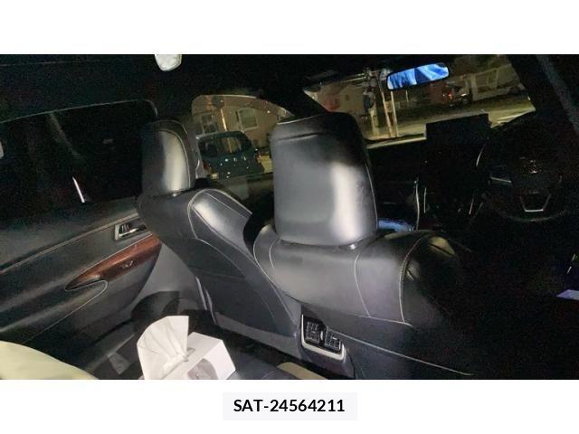 Toyota HARRIER 2014-11 8796095-9