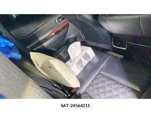 Toyota HARRIER 2014-11 8796095-10