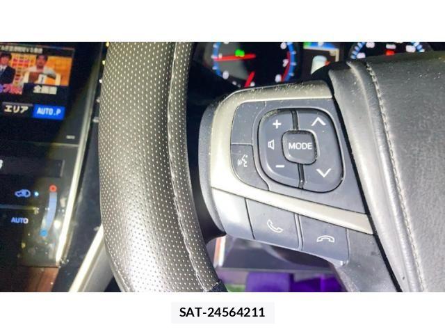 Toyota HARRIER 2014-11 8796095-22