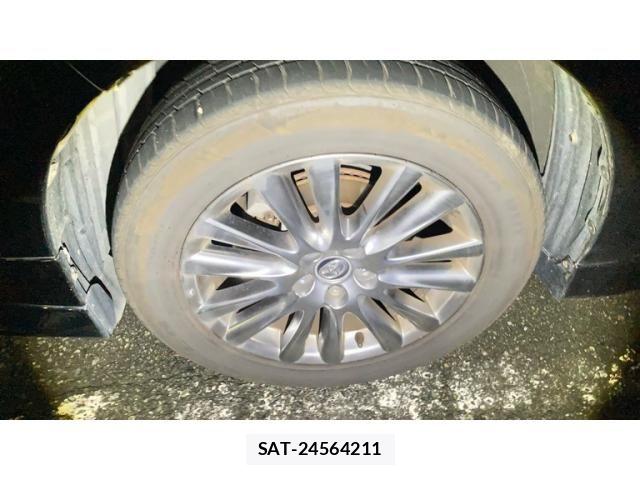 Toyota HARRIER 2014-11 8796095-2