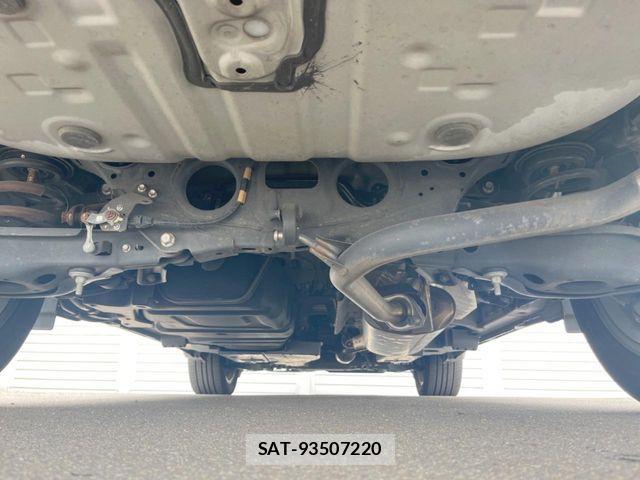 Toyota HARRIER 2017-01 8796091-19