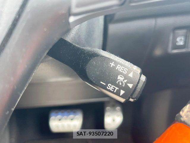 Toyota HARRIER 2017-01 8796091-5