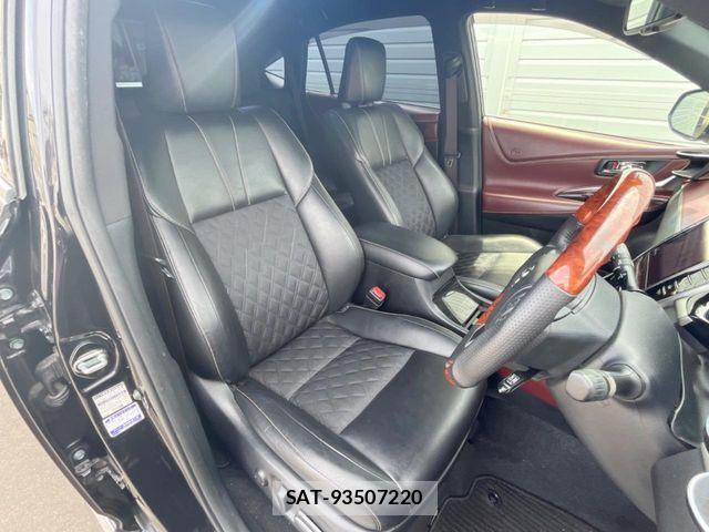 Toyota HARRIER 2017-01 8796091-8