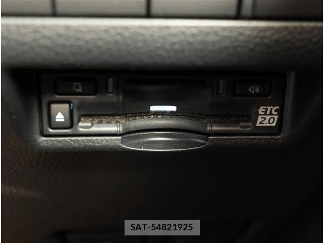 Toyota HARRIER 2025-06 8796069-5