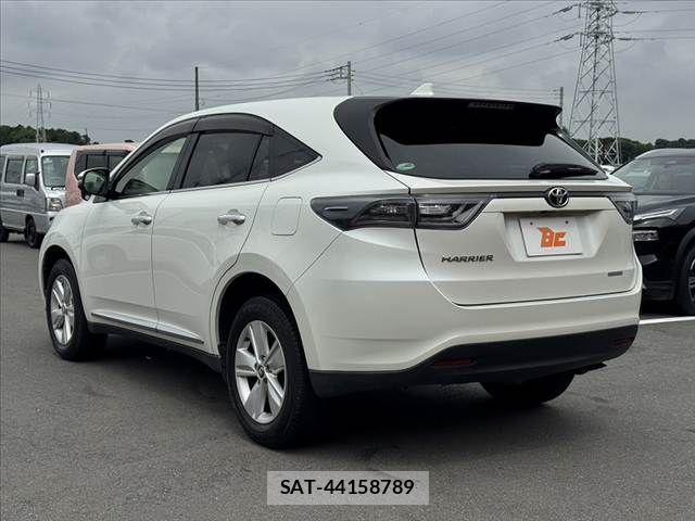 Toyota HARRIER 2015-11 8796093-12