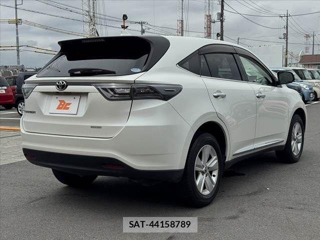 Toyota HARRIER 2015-11 8796093-14