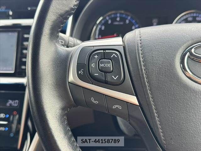 Toyota HARRIER 2015-11 8796093-25