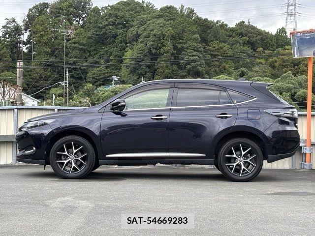 Toyota HARRIER 2017-06 8796092-18