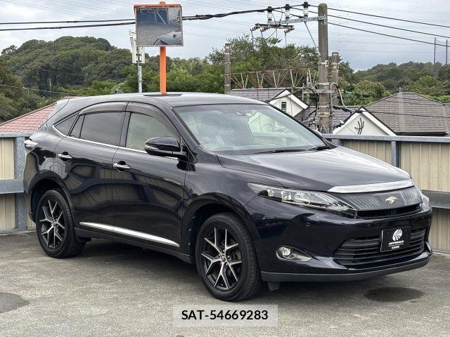 Toyota HARRIER 2017-06 8796092-20
