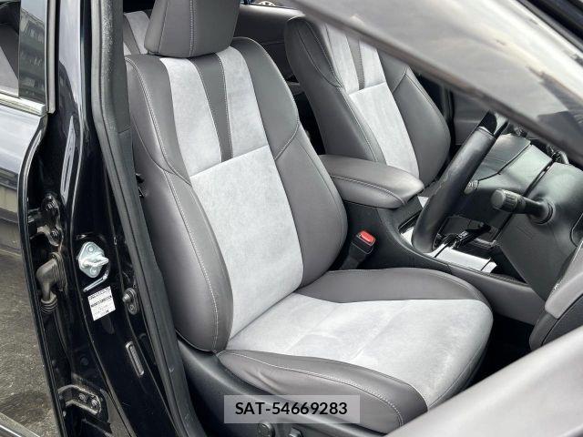 Toyota HARRIER 2017-06 8796092-4