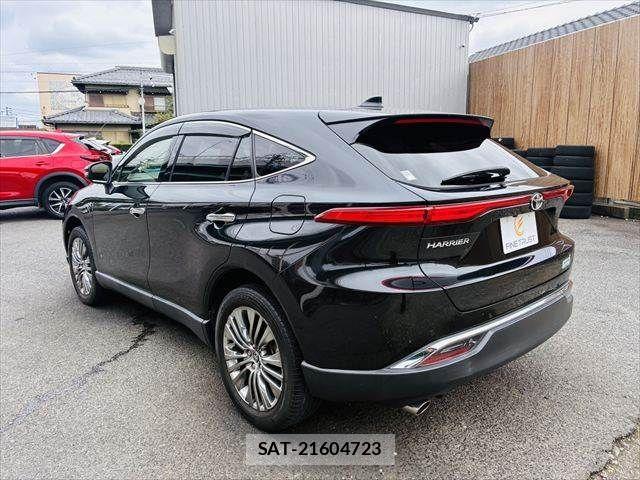 Toyota HARRIER 2020-07 8829241-15