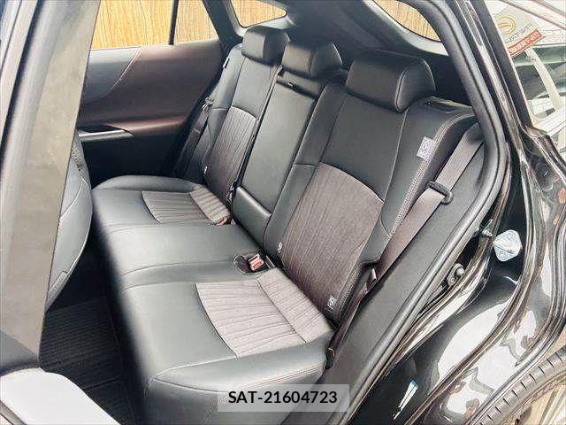 Toyota HARRIER 2020-07 8829241-27