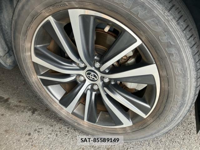 Toyota HARRIER 2021-04 8829247-8