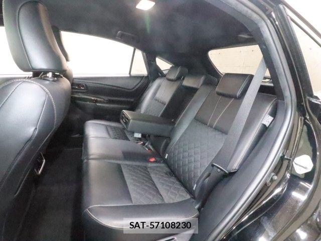 Toyota HARRIER 2019-11 8829248-7