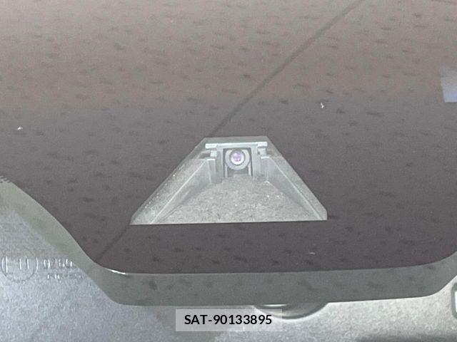 Toyota HARRIER 2015-01 8829270-2
