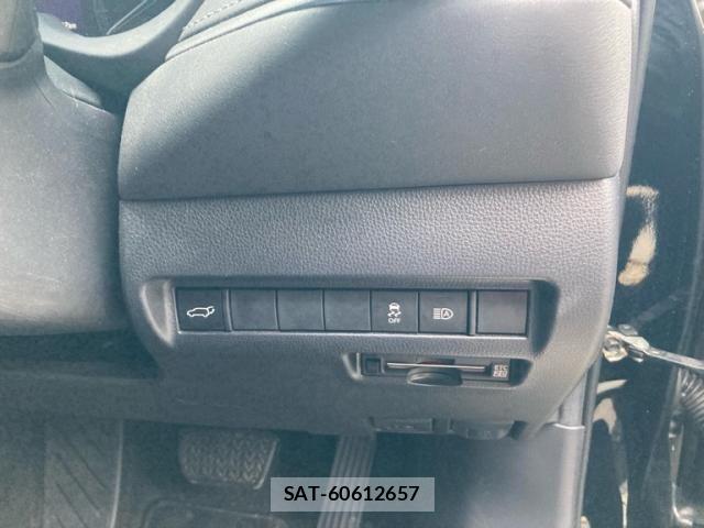 Toyota HARRIER 2021-07 8829245-17