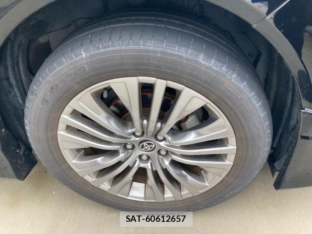 Toyota HARRIER 2021-07 8829245-5
