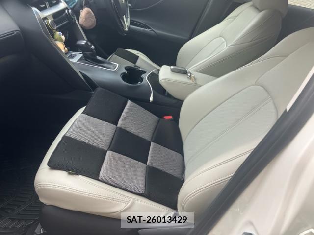 Toyota HARRIER 2020-07 8829263-12