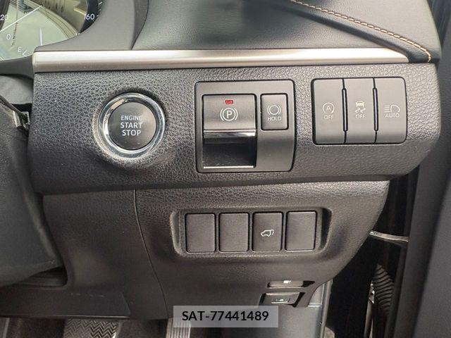 Toyota HARRIER 2018-06 8829255-15