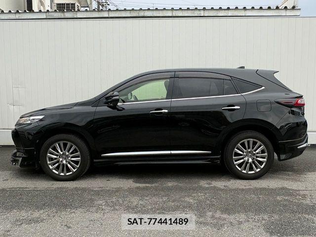 Toyota HARRIER 2018-06 8829255-23