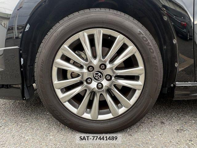 Toyota HARRIER 2018-06 8829255-24