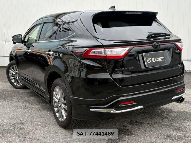Toyota HARRIER 2018-06 8829255-2