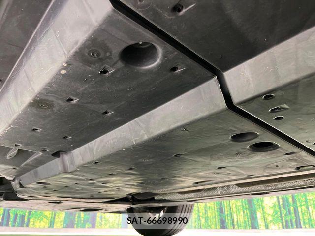 Toyota HARRIER 2021-04 8829243-18