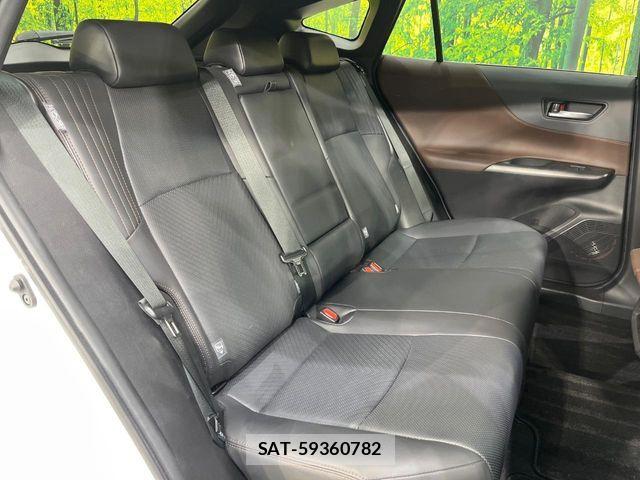 Toyota HARRIER 2021-04 8829244-8